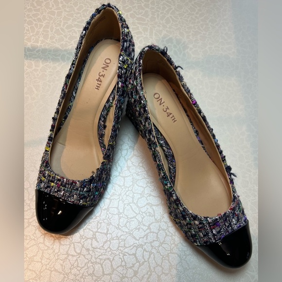 Elegant Multicolor Tweed Heels - Picture 2 of 16
